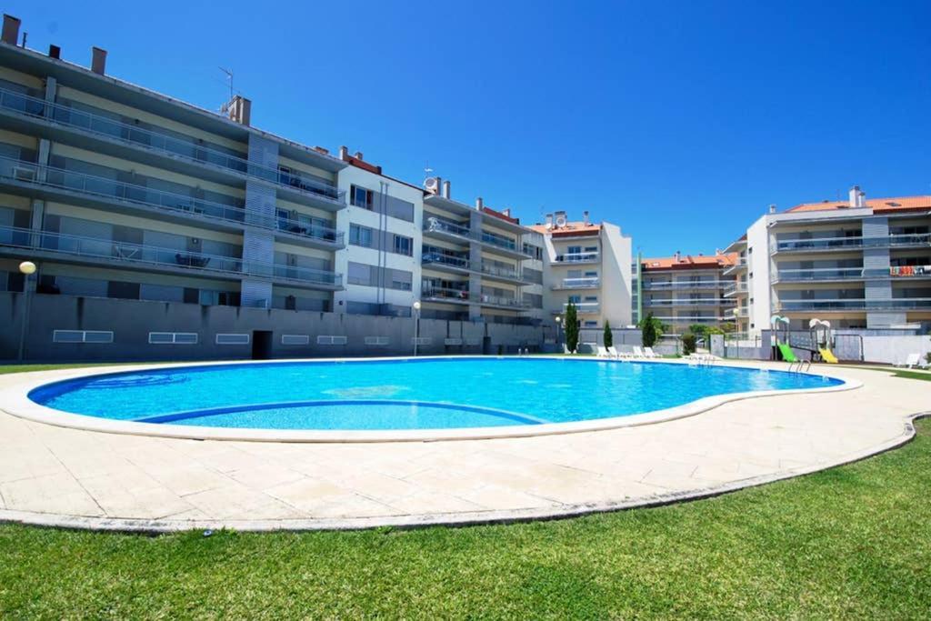 Parasol Appartment Сан-Мартинью-ду-Порту Экстерьер фото