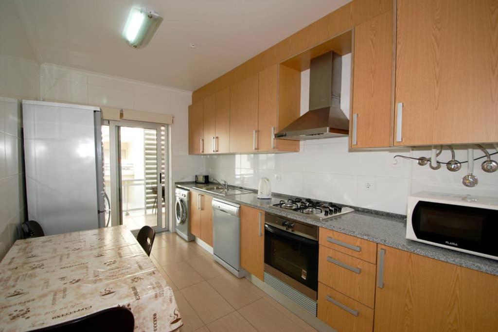 Parasol Appartment Сан-Мартинью-ду-Порту Экстерьер фото