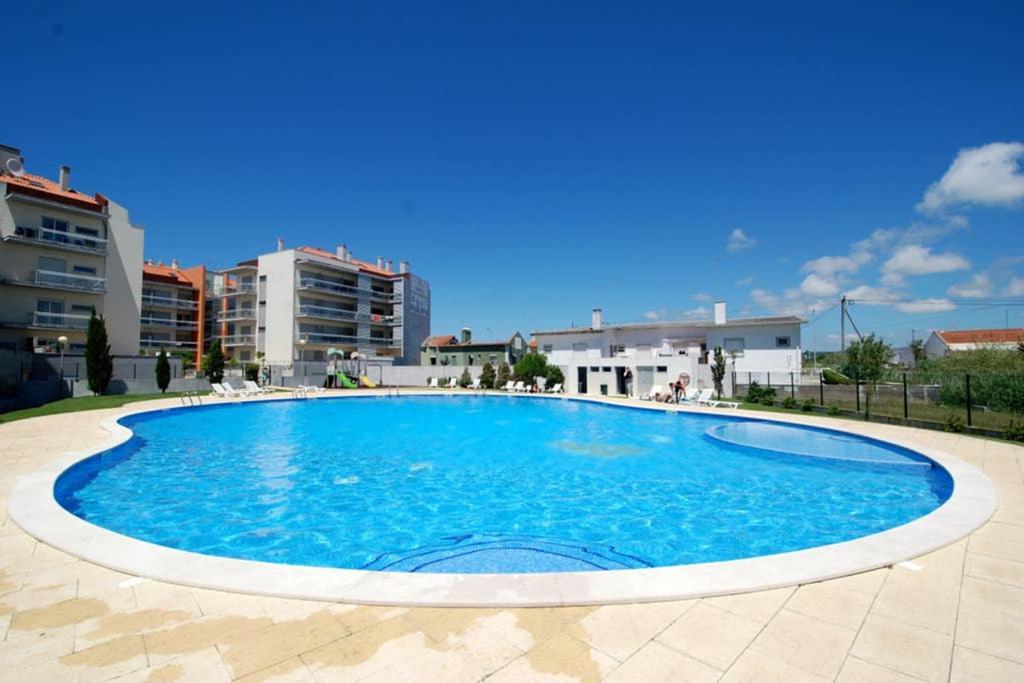 Parasol Appartment Сан-Мартинью-ду-Порту Экстерьер фото